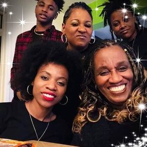 Meet your Posher, Marion